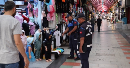 MARMARİS BELEDİYESİ'NDEN KAPALI ÇARŞIDA İŞGALİYE DENETİMİ  