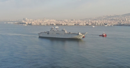 SİHA GEMİSİ HAVADAN GÖRÜNTÜLENDİ