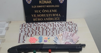 İZMİR'DE 26 ZEHİR TACİRİ TUTUKLANDI