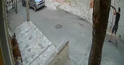 POMPALI TÜFEKLE SALDIRI KAMERADA