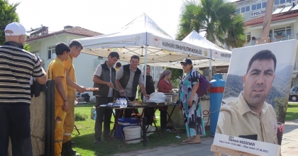 ORMAN YANGININDA KAYBETTİKLERİ ARKADAŞLARINI UNUTMADILAR