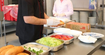 DAR GELİRLİ AİLEYE YEMEK DESTEĞİ 