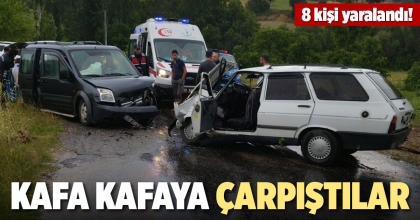 KAFA KAFAYA ÇARPIŞTILAR