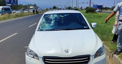 MANİSA'DA KAHREDEN KAZA: ANNE ÖLDÜ ÇOCUĞU AĞIR YARALANDI  