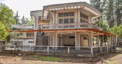 PİL FABRİKASI ‘KÜTÜPHANE’ İLE KAPILARINI AÇIYOR  