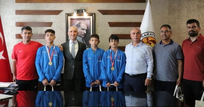 SARAYKÖYLÜ GÜREŞÇİLER MADALYALARLA DÖNDÜ