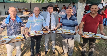 SÜNNET CEMİYETİNDE MÜDÜRLERDEN YEMEK SERVİSİ