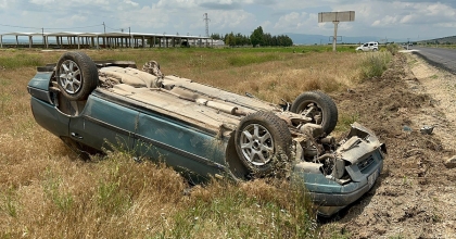 AFYONKARAHİSAR’DA TRAFİK KAZASI: 3 YARALI