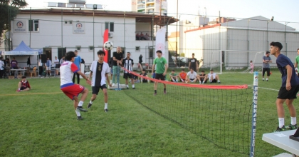 TENİSİ AYAKLA OYNAYANLARIN ŞENLİĞİ BAŞLADI