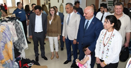 BULDANLI KURSİYERLER, HÜNERLERİNİ SERGİLEDİ