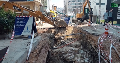İZMİR'DEKİ ALTYAPI ÇALIŞMASINDAN TARİH ÇIKTI