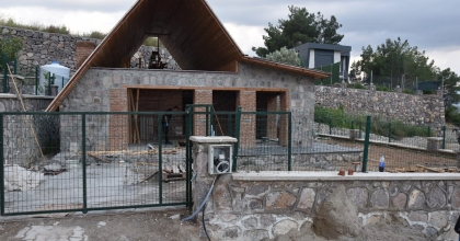 TABANCAYLA ÖLDÜRÜP CESEDİ YAKTI