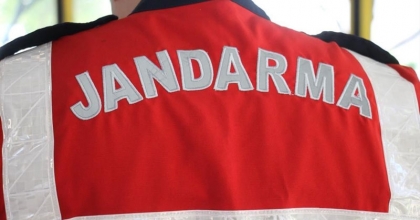 OTOMOBİLLERİ KUNDAKLAYAN ŞÜPHELİ YAKALANDI