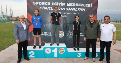 GENÇ SPORCULAR MADALYAYA DOYMUYOR