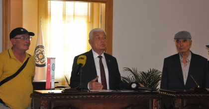 41 DÖNÜM ARAZİDE ÜRETECEĞİ KABA YEMİ ÜCRETSİZ DAĞITACAK