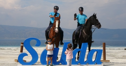 SALDA, MİSAFİRLERİNİ AĞIRLAMAK İÇİN GÜN SAYIYOR