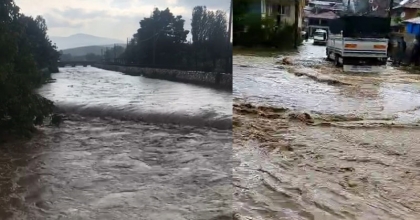 SEL SULARI ÇAĞLAYAN GİBİ AKTI