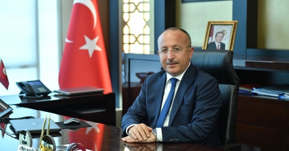 “BABA, YASLANDIĞIMIZ DAĞDIR”          