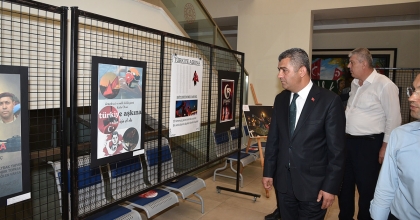 15 TEMMUZ AFİŞLERLE ANLATILDI