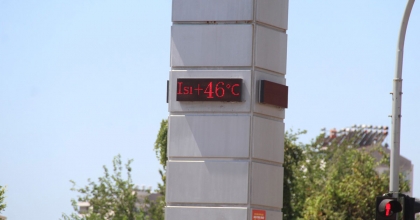 ANTALYA'DA TERMOMETRELER 46'YI GÖSTERDİ, SAHİL VE SOKAKLAR BOŞALDI