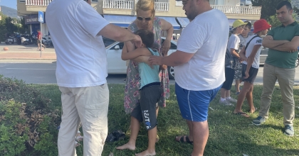 POLONYALI SÜRÜCÜ RUS ÇOCUĞA ÇARPTI