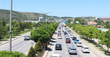 9 GÜNDE 1 MİLYON 300 BİN ARAÇ GEÇİŞ YAPTI