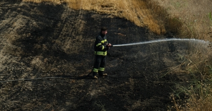 BUĞDAY TARLASI ALEV ALEV YANDI