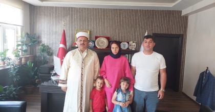 UKRAYNALI OLENA MÜSLÜMAN OLDU