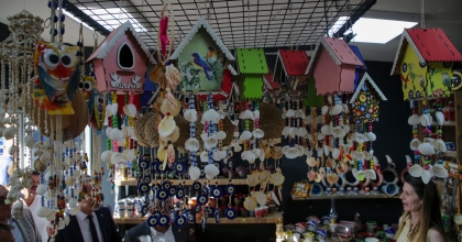 YEREL ÜRÜNLER ÇARŞISI HİZMETTE