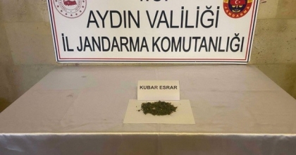 İÇTİKLERİ SİGARAYA ESRAR KOYMUŞLAR