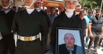 KIBRIS GAZİSİ TOPRAĞA VERİLDİ