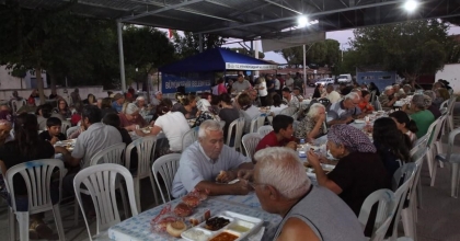 ORUÇLAR TOPLU İFTARLA AÇILDI