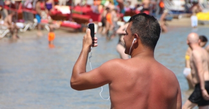 SICAKLIK GÖLGEDE 45 DERECE