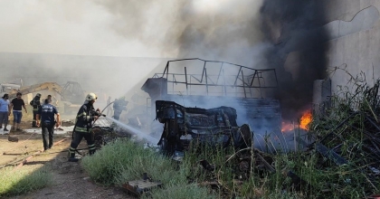 GERİ DÖNÜŞÜM DEPOSUNDA YANGIN!