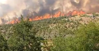 YANGINA MÜDAHALE 3 SAATTİR SÜRÜYOR