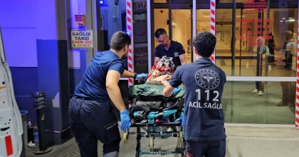 AKIMA KAPILIP KANALA DÜŞEN ANNE VE KIZI ÖLDÜ