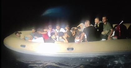 20 DÜZENSİZ GÖÇMEN YAKALANDI