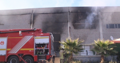 POLYESTER FABRİKASINDAKİ YANGIN KONTROL ALTINA ALINDI