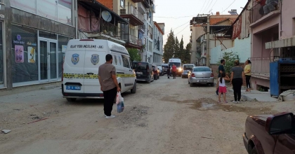 BALKONDAN DÜŞEREK HAYATINI KAYBETTİ