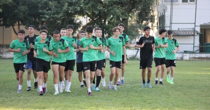 GENÇ HOROZLAR YENİ SEZONA 'MERHABA' DEDİ   