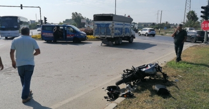 GENÇ KADIN BAYRAM ÖNCESİ ALDIĞI MOTOSİKLETLE ÖLÜME GİTTİ