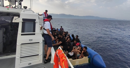 BODRUM'DAKİ 64 DÜZENSİZ GÖÇMEN KARAYA ÇIKARILDI