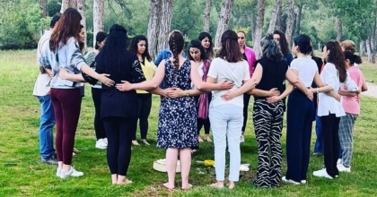 KADİM BİR MEDİTASYON YÖNTEMİ: ÇEMBER KURMAK