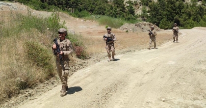 MANİSA'DA JANDARMA ORMAN YANGINLARINA KARŞI DEVRİYEYE BAŞLADI 