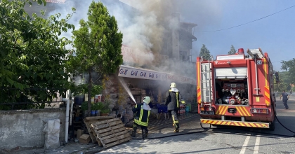 MARKETTE ÇIKAN YANGIN MADDİ HASARA NEDEN OLDU   
