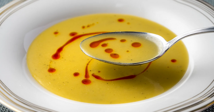 Türk Mutfağının Vazgeçilmezi Mercimek Çorbası Yapımı