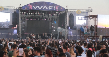 SELÇUK PAMUCAK SAHİLİNDE WHAT A FEST ZAMANI 