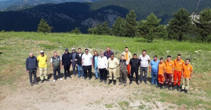 VALİ ERGÜN ORMAN İŞÇİLERİYLE BULUŞTU   