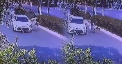 YAYAYA ÇARPTI, ARKASINA BİLE BAKMADI