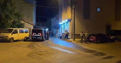 SİLAHLI KAVGADA 2 KİŞİ YARALANDI  